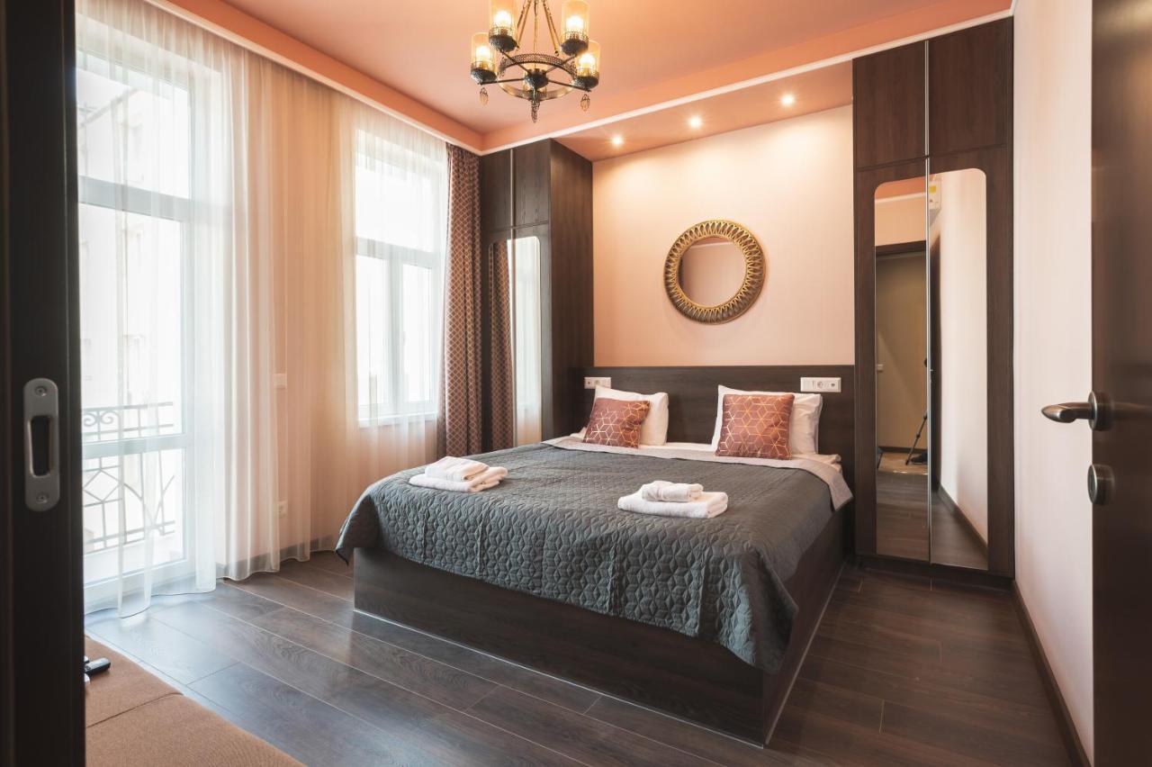 1001 Nights - 2Bd Luxury Apartment In Central София Экстерьер фото