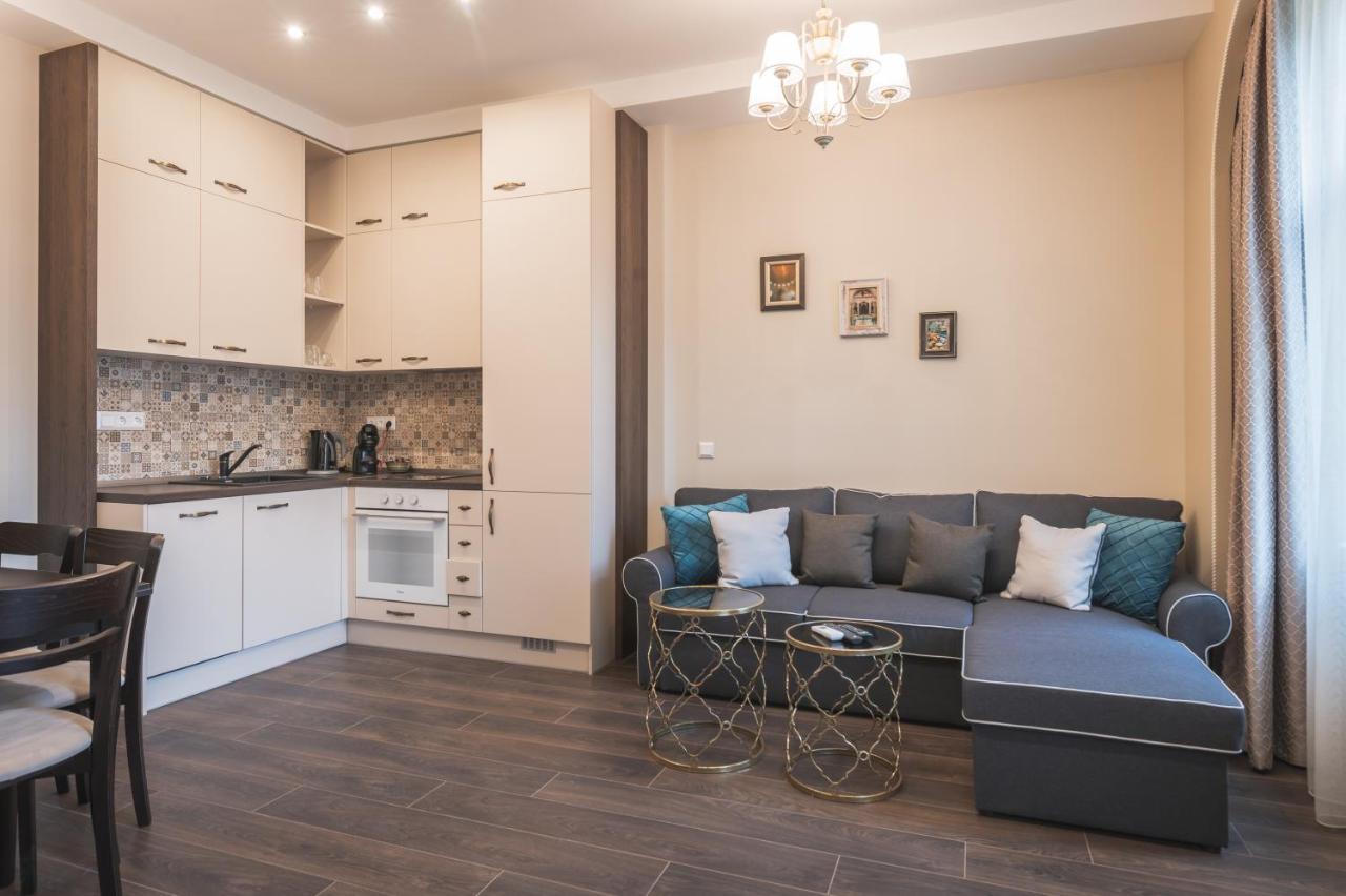 1001 Nights - 2Bd Luxury Apartment In Central София Экстерьер фото